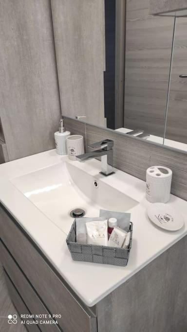 Dream- Appartamento Ristrutturato A Genova Ngoại thất bức ảnh